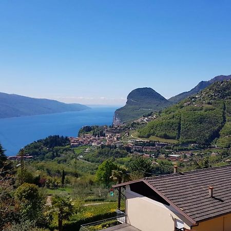 Tremosine Casa Palanca 2 Balcony Lake View By Garda Domus Mea מראה חיצוני תמונה